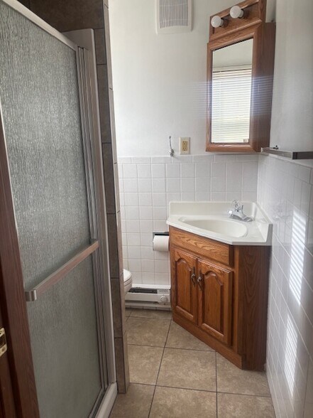 Building Photo - 6396 Nesbitt Rd