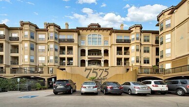 Building Photo - 7575 Kirby Dr