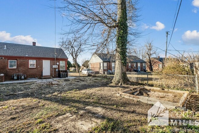 Building Photo - Affordable 1 Bedroom, Large Storage Basement