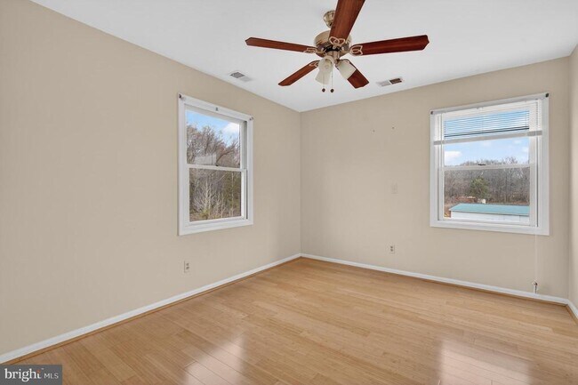 Building Photo - 20040 Bobwhite Ln