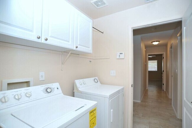 Building Photo - Premium Dove Mountain Home