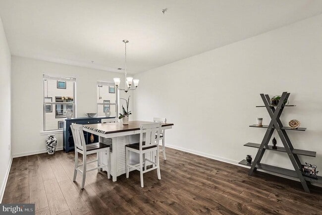 Building Photo - 45956 Swallow Ter