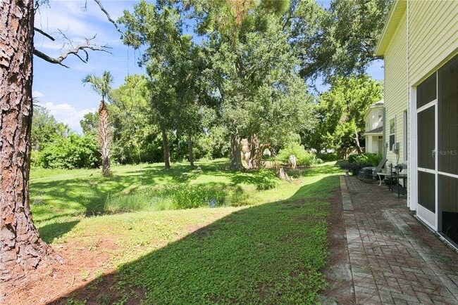 Building Photo - 13710 Forest Lake Dr