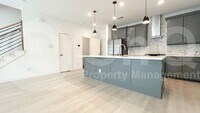 Building Photo - 820 Cavitt Ct