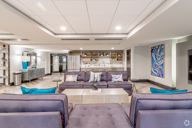 Clubroom - Loree Grand at Union Place