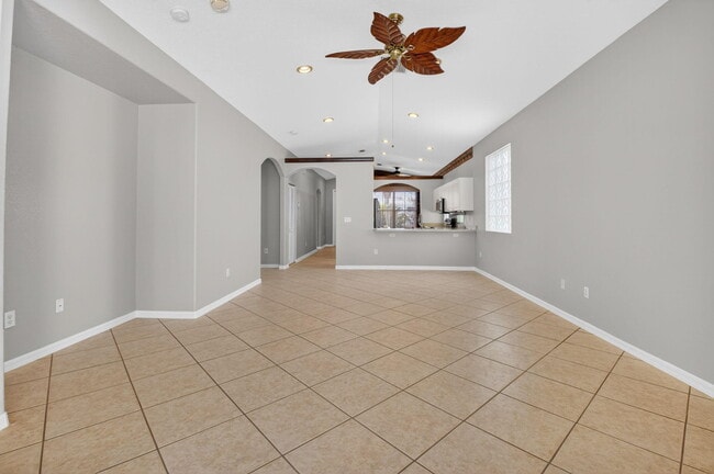 Building Photo - 8451 Siciliano St