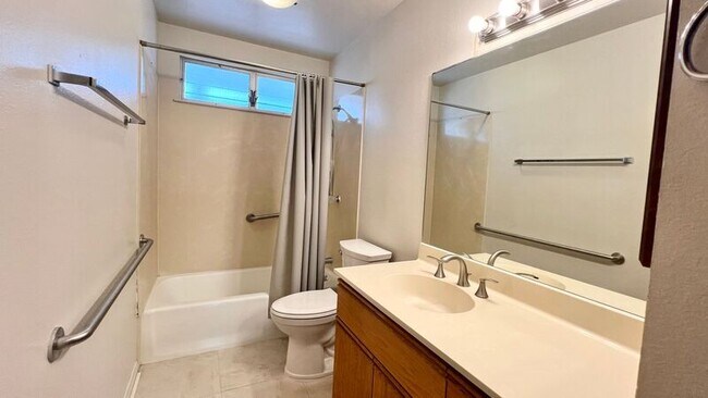 Building Photo - 45-436 Ihilani Street