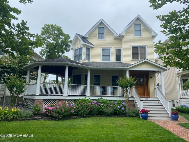 Building Photo - 333 Woodland Ave