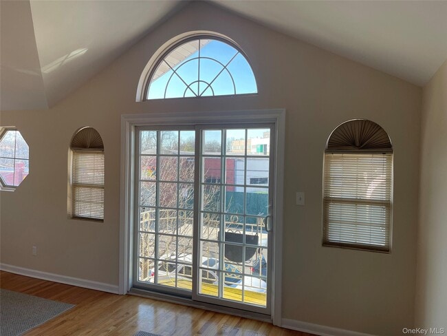 Building Photo - 88-22 70th Rd