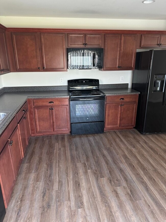 Building Photo - Owens Cross Roads/New Hope Area