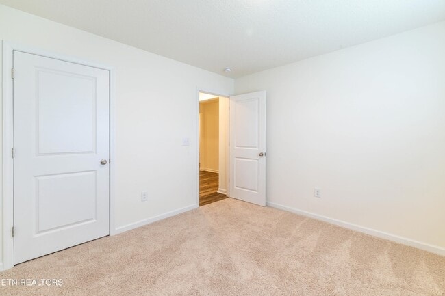 Building Photo - 7452 Game Bird St