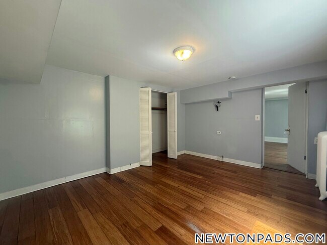 Building Photo - 44 B Jefferson St