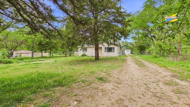 Building Photo - 4704 SW 101st Terrace