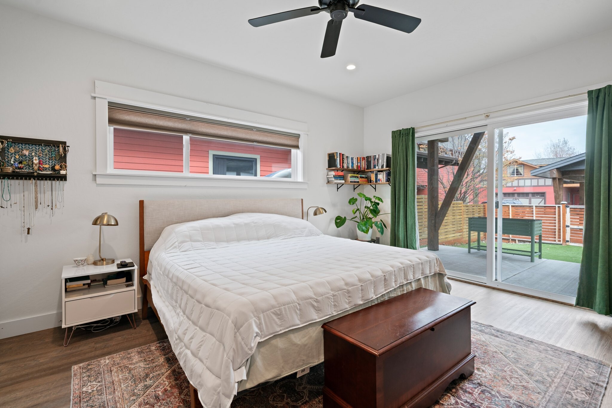 Building Photo - 4451 Alexander St