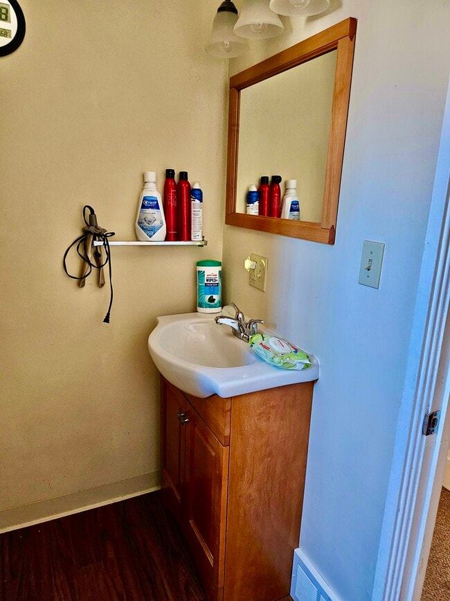 Building Photo - 362 Washington Ave