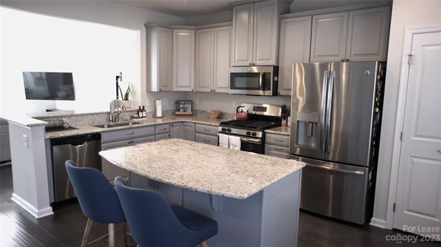 Building Photo - 4072 Zilker Park Dr