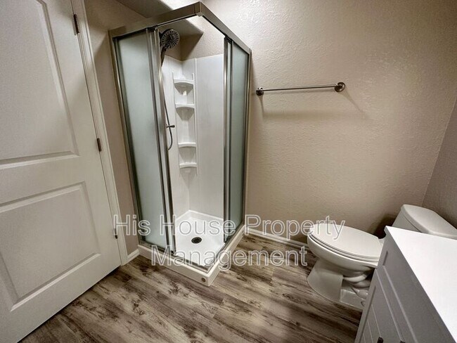 Building Photo - 8029 22nd St Ln