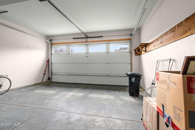 Building Photo - 24C Idared Ln