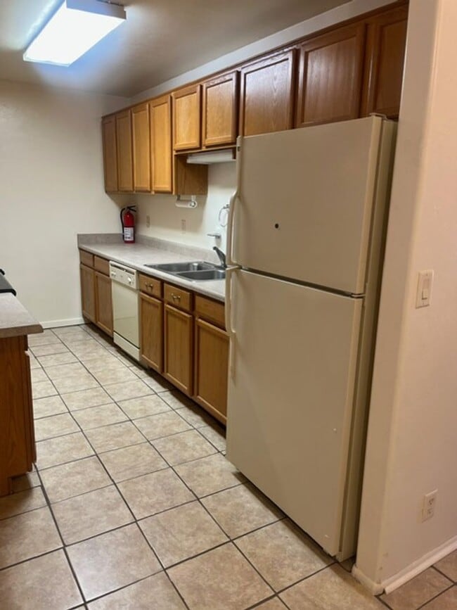 Building Photo - *** 2 bedroom /1 bath in Prescott Valley ***