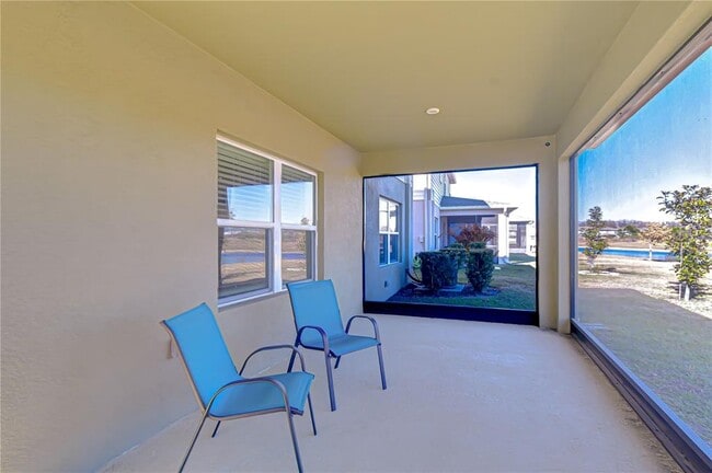 Building Photo - 10422 Gliding Eagle Wy