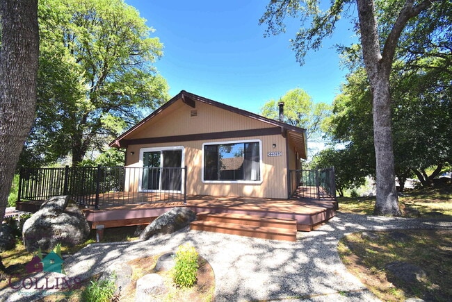 Building Photo - Comfortable 2-Bedroom Home in Lake Wildwood