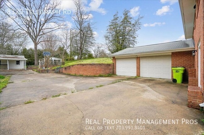 Building Photo - 8320 Telegraph Rd