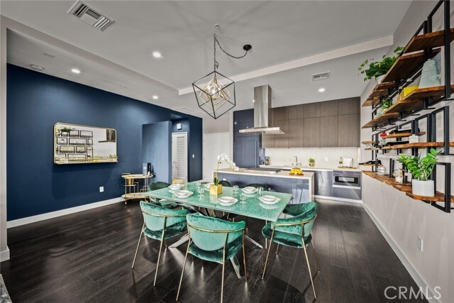 Building Photo - 388 Cordova St