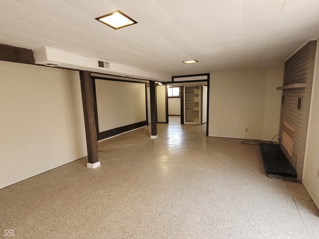 Building Photo - 1130 Tuck a Way Ridge Dr