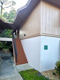 Building Photo - 160 Live Oak Woods Ct