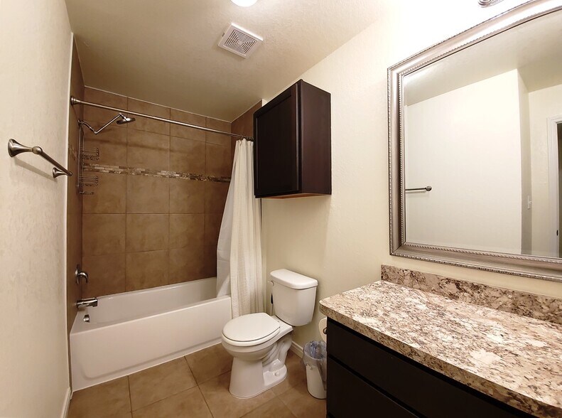 Building Photo - 8715 8th St