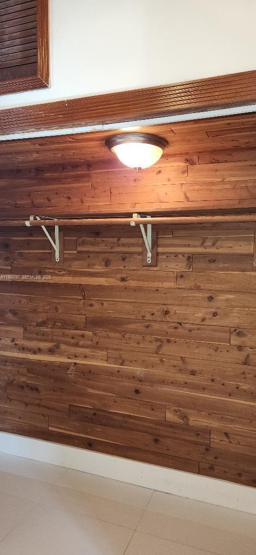 Building Photo - 1232 SW 17th Terrace