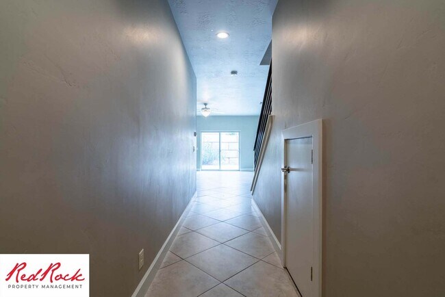 Building Photo - 4 Bedroom Home Near Golf Courses In St. George