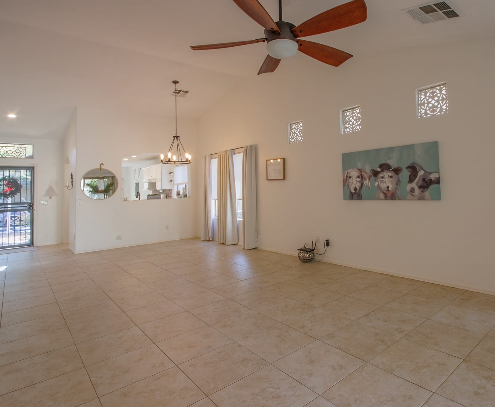 High ceilings and pass through to dining - 4746 E Woburn Ln