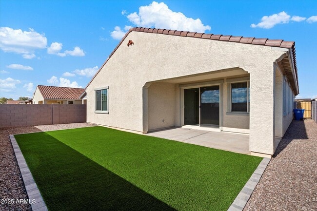 Building Photo - 10211 W Crittenden Ln