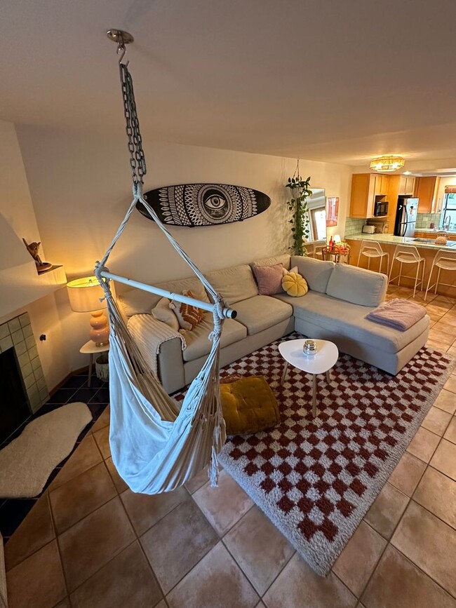 Building Photo - 1221 Essex St