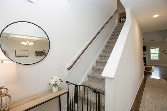 Building Photo - Gorgeous 4 bedroom home in Vass