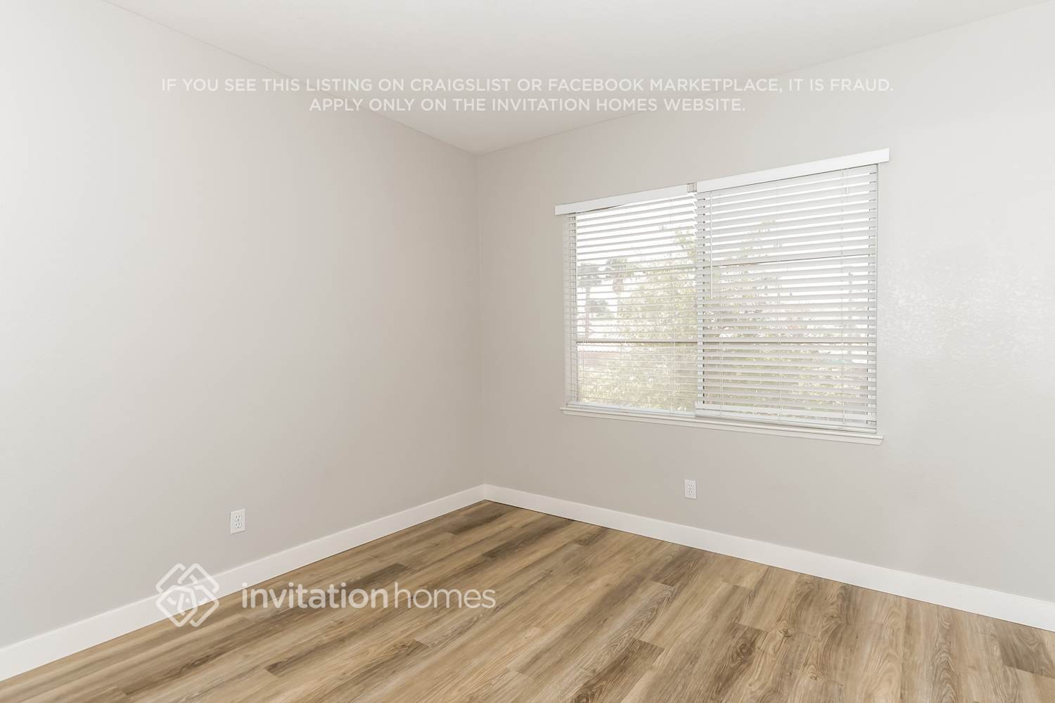 Building Photo - 9568 Aspen Glow Dr