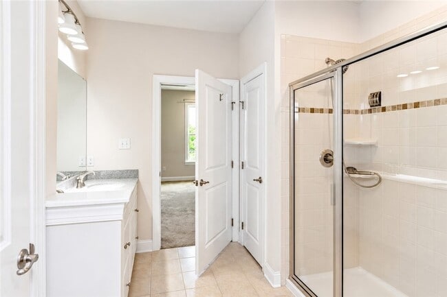 Building Photo - 2516 Adele Ct