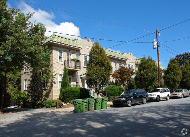 Building Photo - Virginia Heights