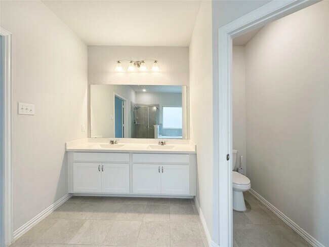 Building Photo - 23610 Carducci Dr