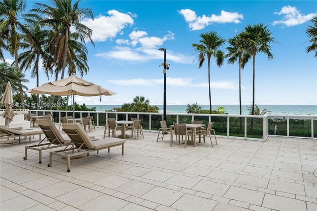 Building Photo - 5757 Collins Ave