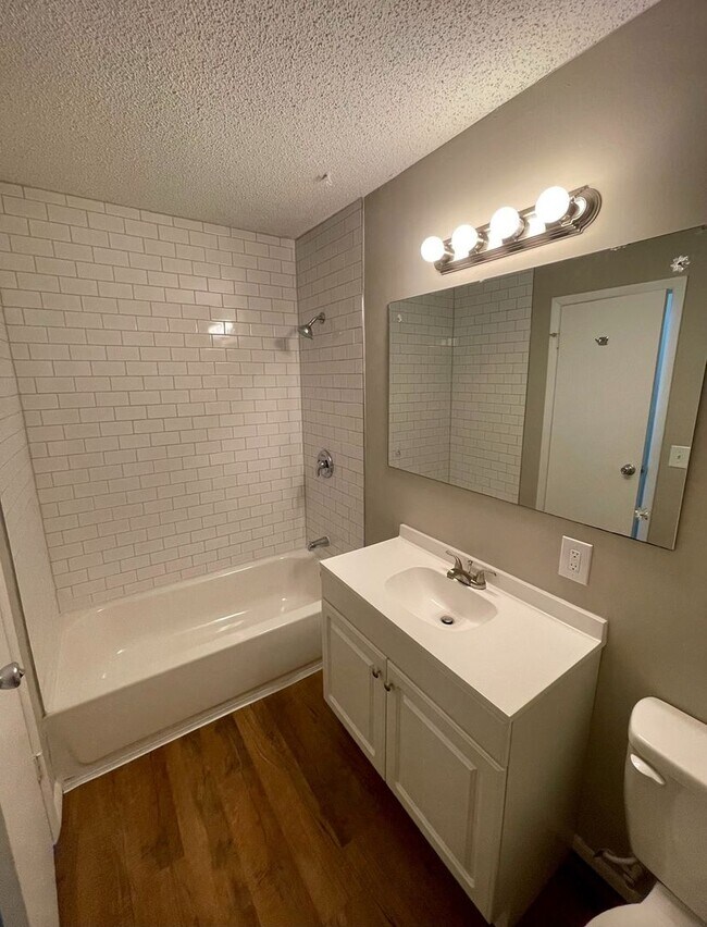 Building Photo - 2525 N Bleckley St