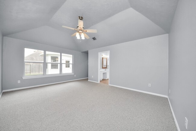 Building Photo - 9711 Andrews Ln