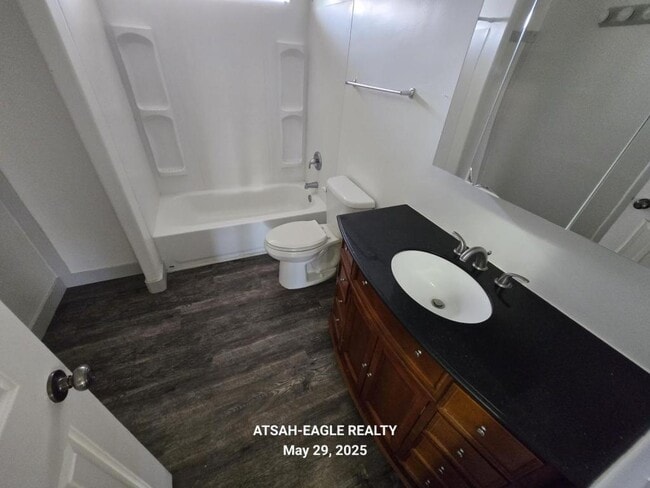 Building Photo - 853 Sandpiper Dr