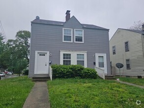 Building Photo - 753 E Mithoff St