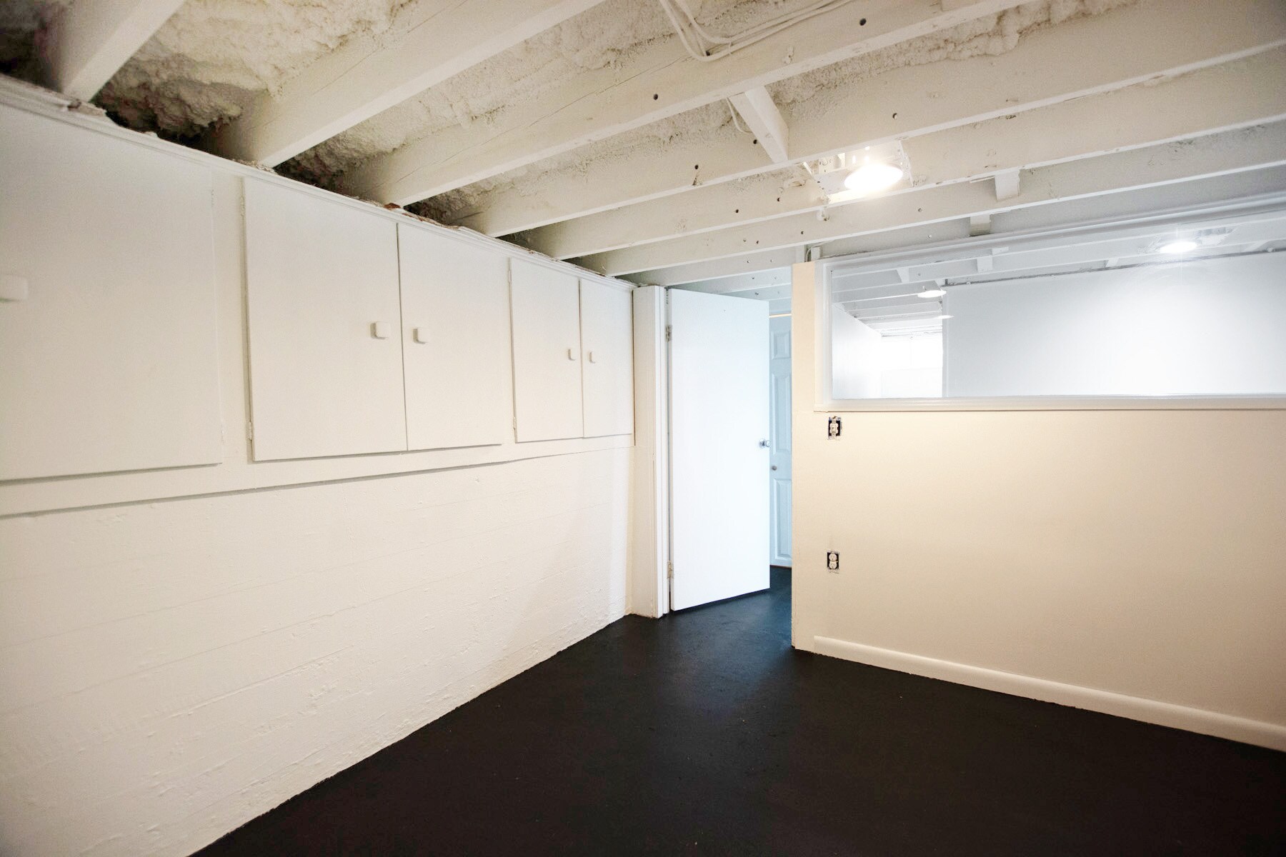 Bonus room/ study looking towards bathroom entrance - 1713 E Main St