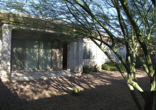 Building Photo - 43514 N 44th Ave
