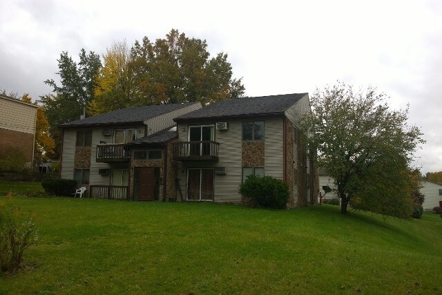 Primary Photo - 321 Mathews Rd