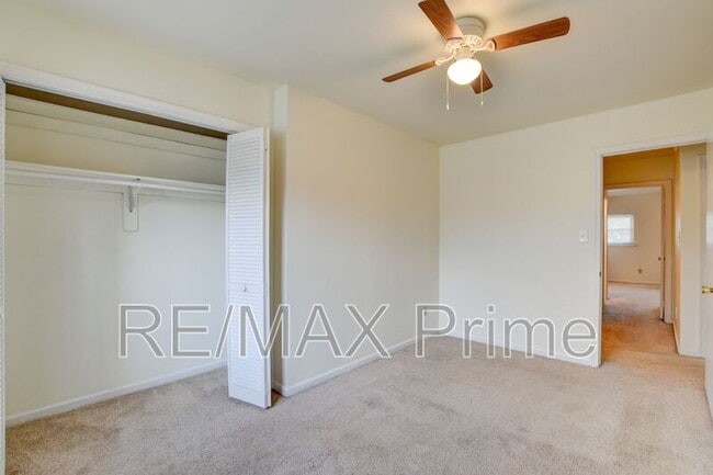 Building Photo - 2259 Sedgewick Dr