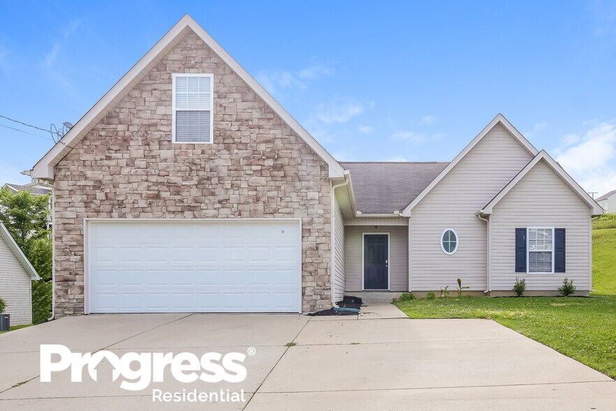 Primary Photo - 106 Lyndhurst Dr